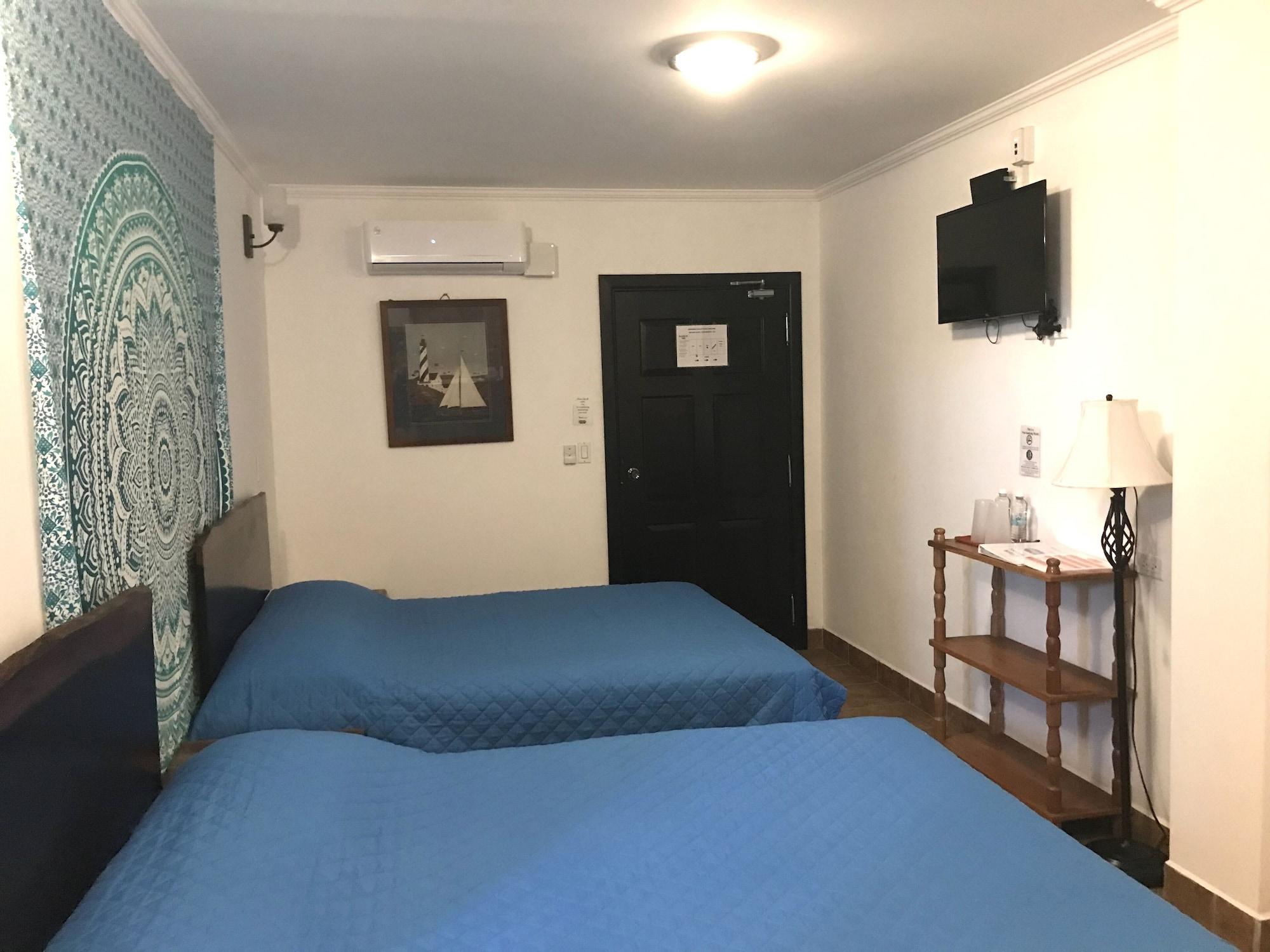 Easy Inn Hotel Белиз-Сити Экстерьер фото
